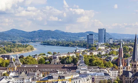 Bonn'da Profesyonel Otel Tasfiyesi