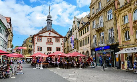 Bad Kreuznach'ta Profesyonel Otel Tasfiyesi